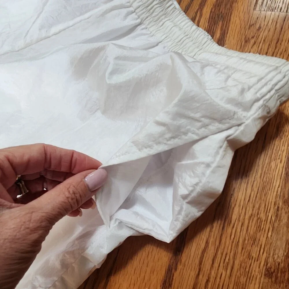 80s Vintage White Parachute Pants w/ Colorful Pocket by Sergio Valente| Medium